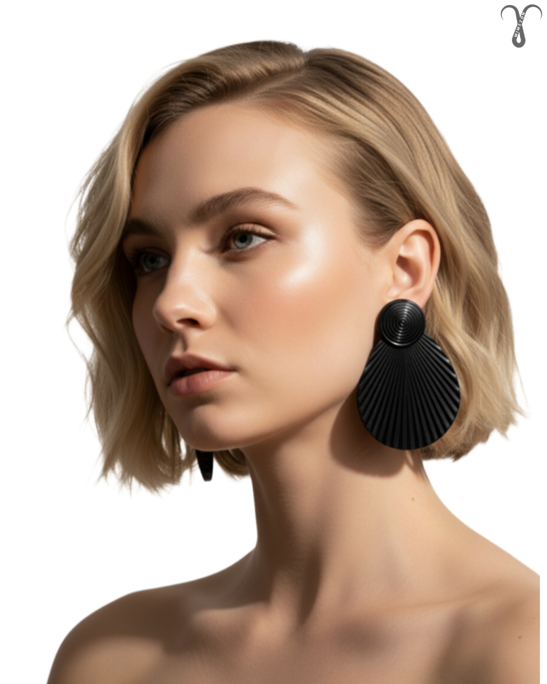 گوشواره طرح برگ استیل مشکی برند Shein